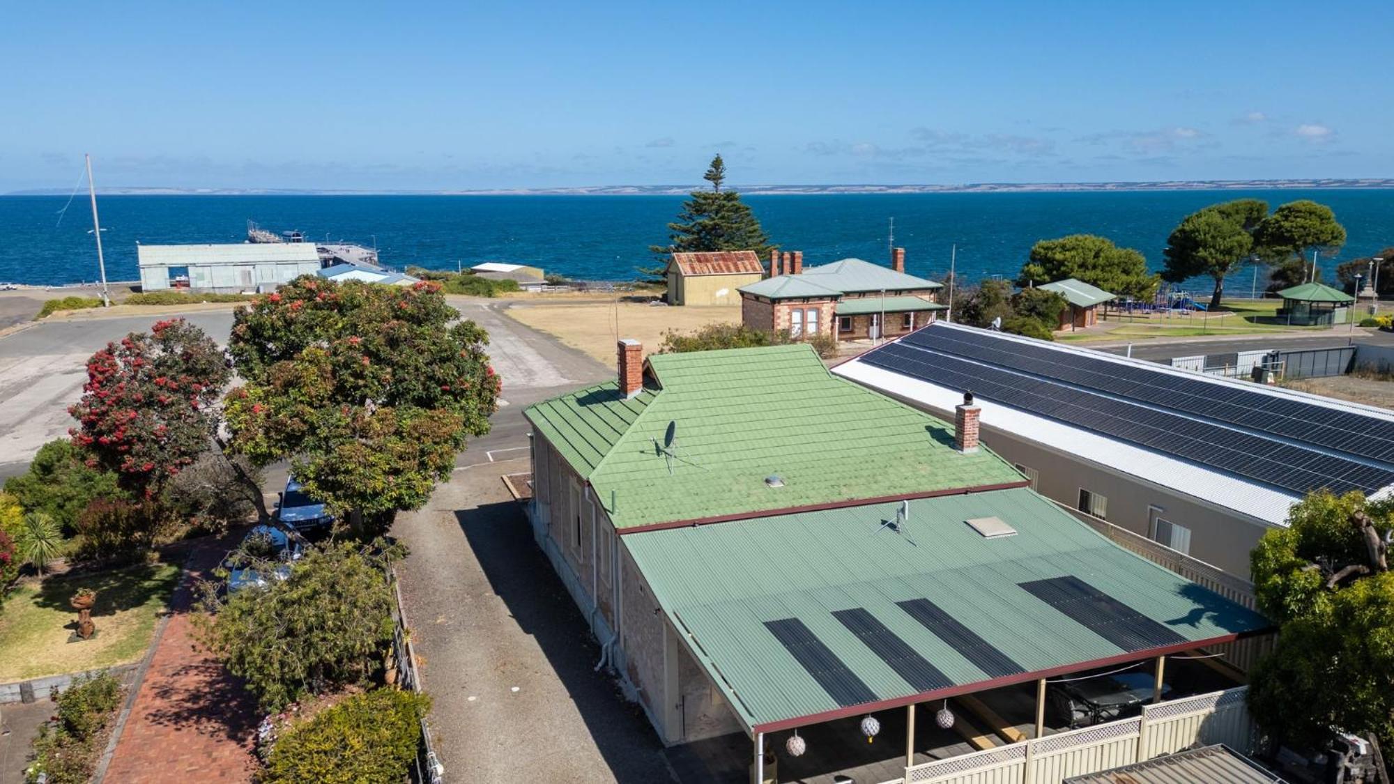 Armadale House - Holiday home *